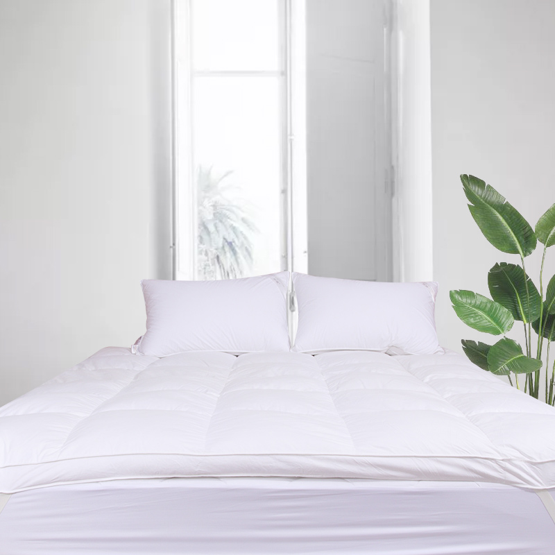  Enjoy the tender every night from feather mattress